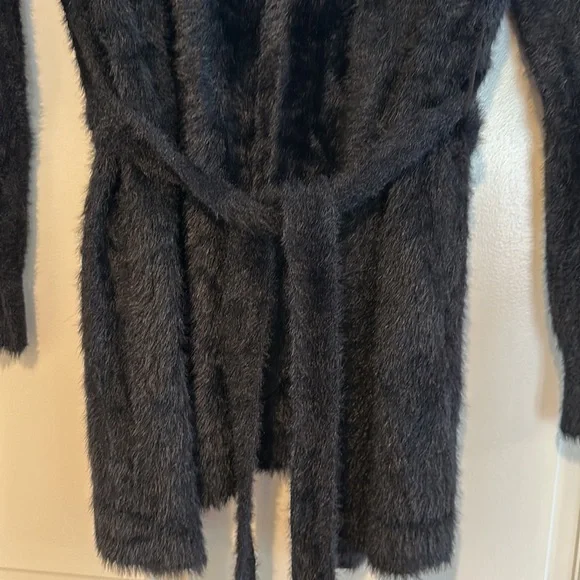 Amuse Society Faux Fur Cardigan Size M - Picture 3 of 4